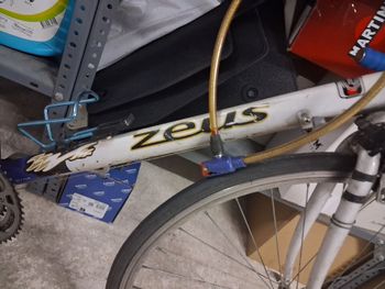 Used zeus Zeus Custom Shimano 105 2005 Road & Gravel, White — image 7 of 11