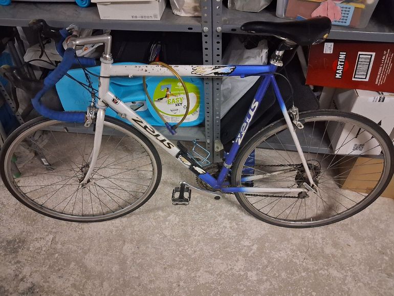 Used zeus Zeus Custom Shimano 105 2005 Road & Gravel, White — image 2 of 11