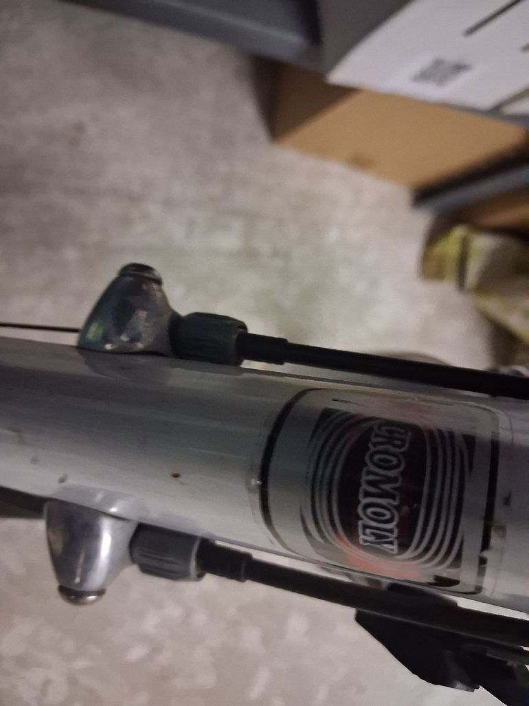 Used zeus Zeus Custom Shimano 105 2005 Road & Gravel, White — image 6 of 11