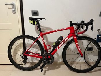Used Trek Emonda Shimano Dura Ace 2019 Road & Gravel, Red — image 2 of 3