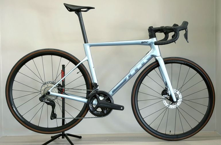 Used BMC Teammachine SLR ONE 2027 2027 Road & Gravel — image 1 of 14