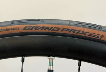 Used BMC Teammachine SLR ONE 2027 2027 Road & Gravel — image 11 of 14