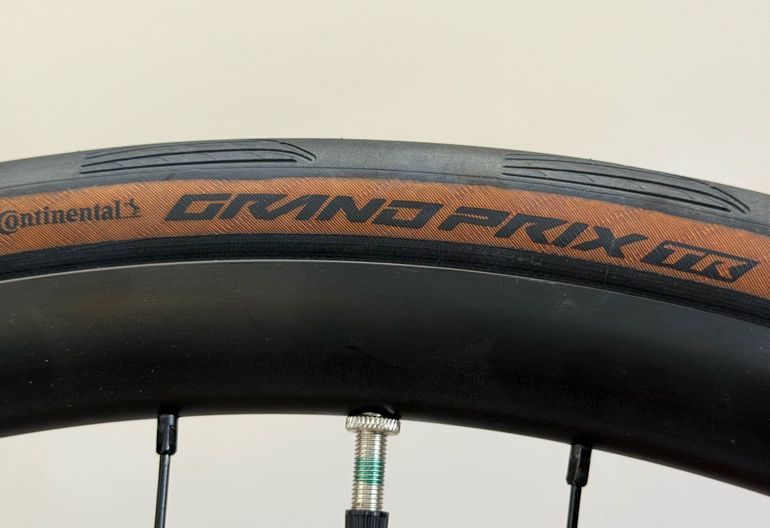 Used BMC Teammachine SLR ONE 2027 2027 Road & Gravel — image 11 of 14