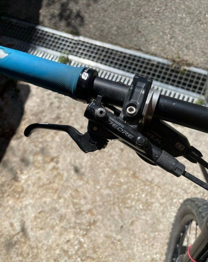 Used Giant Reign 27.5 2 2016 2016 Mountainbike, Blue, 27.5 — image 11 of 15