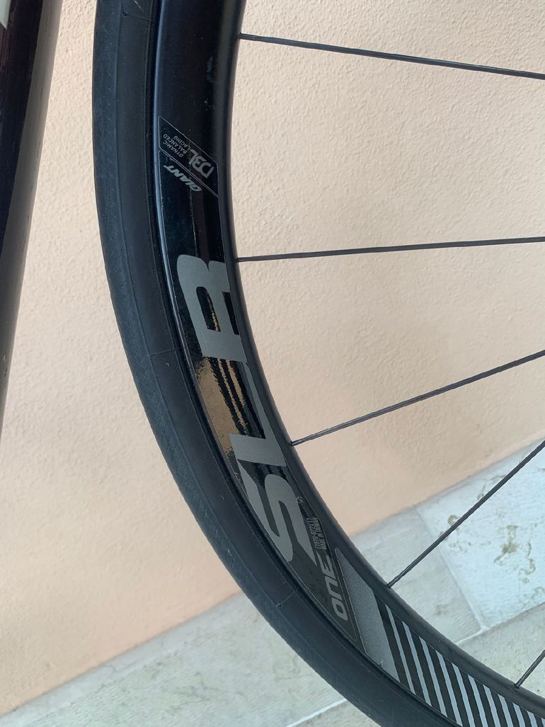 Used Giant TCR Advanced SL 1 Disc 2019 2019 Road & Gravel, Black — image 4 of 7