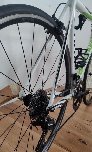Used Cannondale CAAD 8 2012 Road & Gravel, White — image 4 of 10