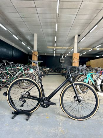 BMC, Roadmachine 01 Di2 Carbon