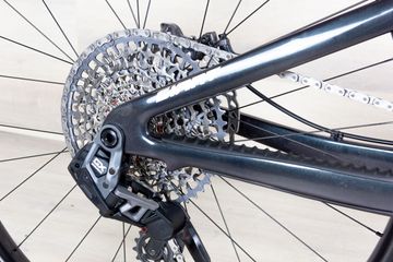 Giant Trance X Advanced 1 2025 Mountainbike usato, Nero — immagine 8 di 17