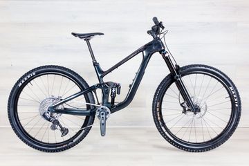 Giant Trance X Advanced 1 2025 Mountainbike usato, Nero — immagine 1 di 17