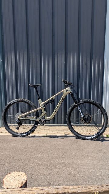 Brugt Polygon Collosus T9 Di2 2026 Mountainbike — billede 1 af 4
