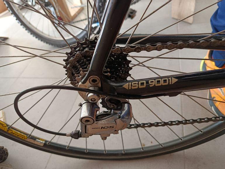 Used Advanced Advanced Custom Shimano 105 2013 Road & Gravel, Black — image 6 of 9