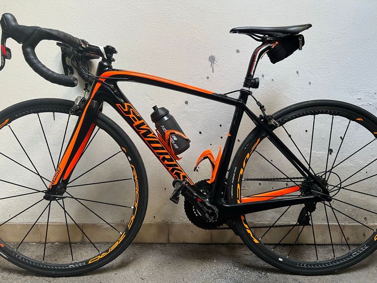 Used Specialized Amira SRAM Red 2015 Road & Gravel, Schwarz — image 1 of 8