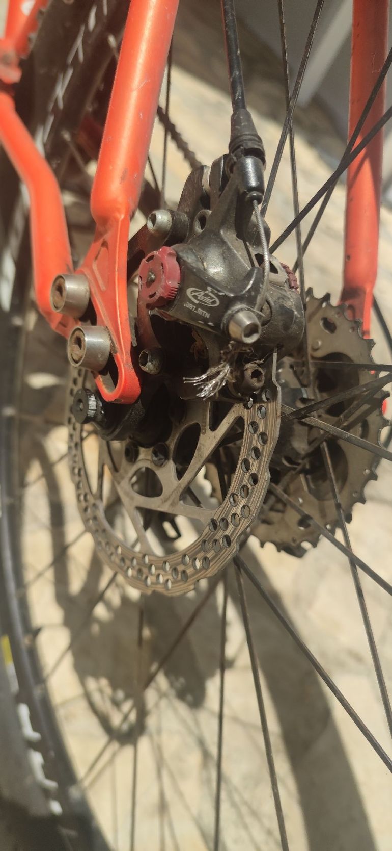 Used Kona Unit 2012 2012 Mountainbike, Orange, 29 — image 12 of 20