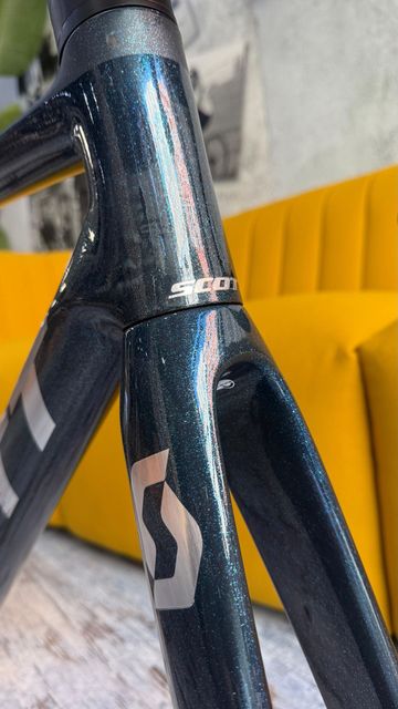 Gebrauchtes Scott Addict RC Pro 2024 Frameset 2024 Road & Gravel