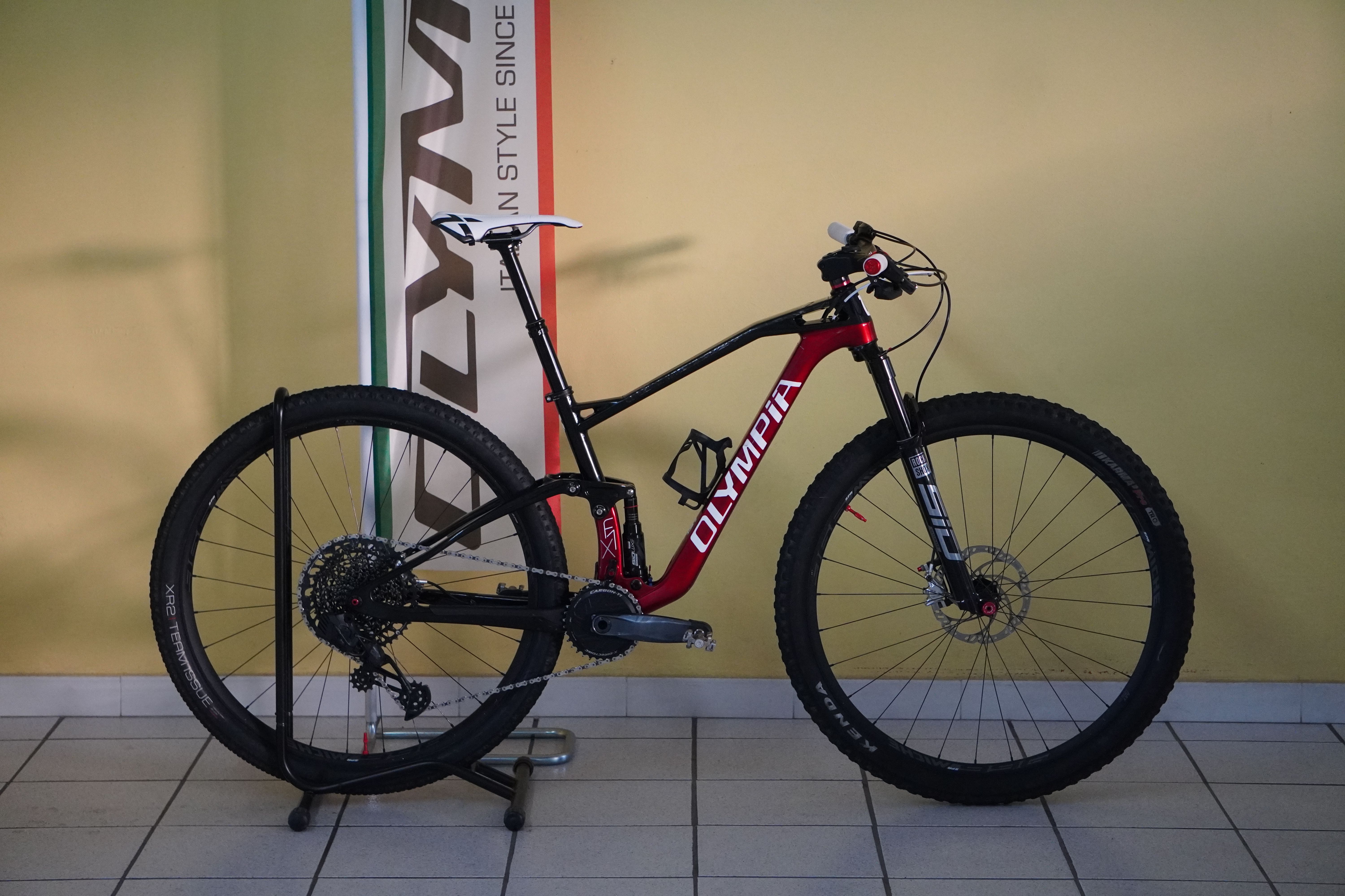 der markisen shop erfahrungen SkyShade Sonnenstoren mit integriertem LED Specialized S-Works Carbon Road shake_it COLOR:Dolomite Metallic/Orange Zest