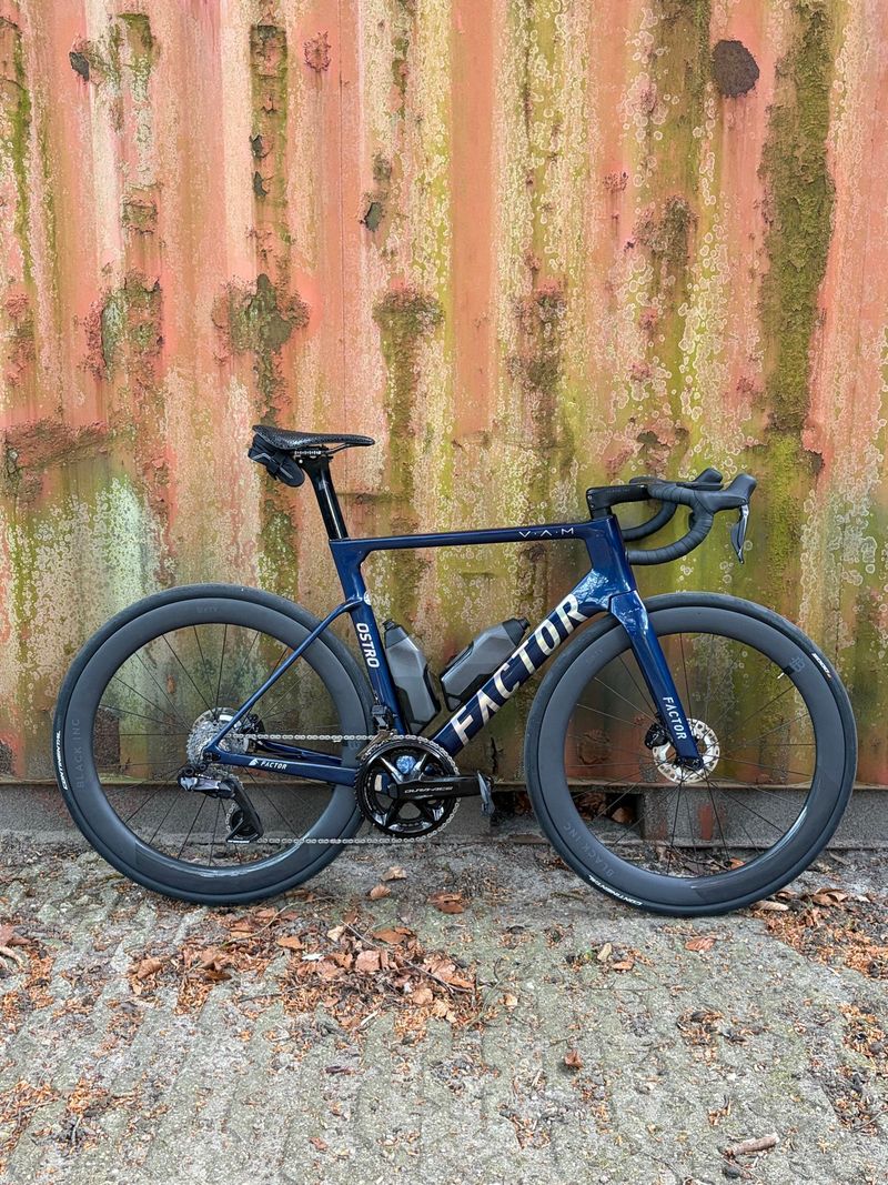 Used Factor Ostro Shimano Ultegra Di2 2025 Road & Gravel