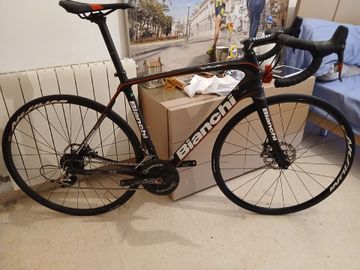 Bianchi Infinito SRAM Red 2017 Road & Gravel usato