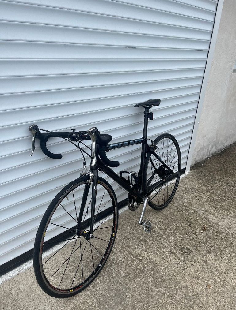 Used Giant Tcr Shimano Dura Ace 2010 Road & Gravel, Negro — image 7 of 7
