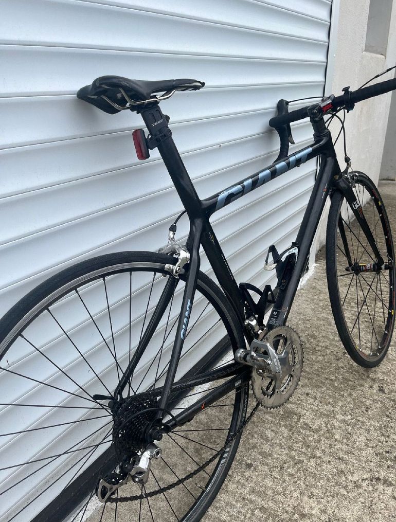 Used Giant Tcr Shimano Dura Ace 2010 Road & Gravel, Negro — image 2 of 7