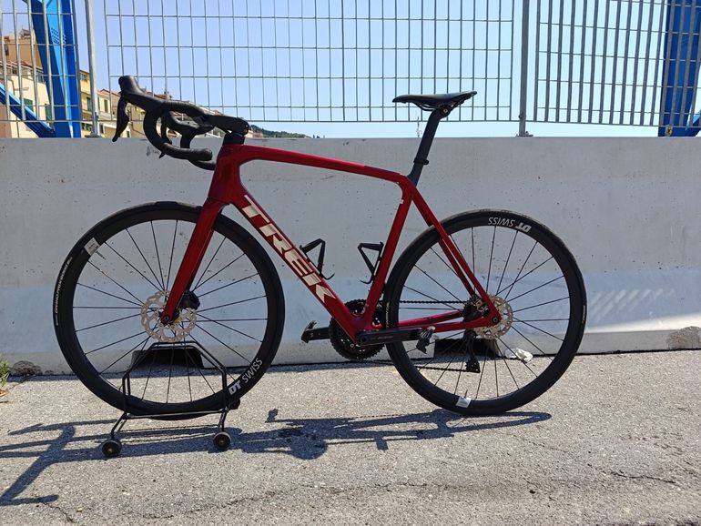 Used Trek Émonda SLR 7 2024 2024 Road & Gravel, Red — image 4 of 13