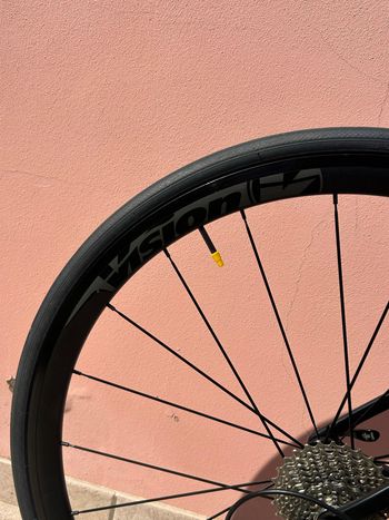 Used velotek Velotek Custom Shimano 105 2019 Road & Gravel — image 4 of 7