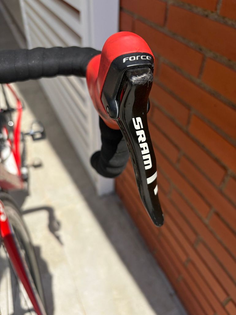 Used Focus Izalco SRAM Force eTap AXS 2011 Road & Gravel, Red — image 10 of 12