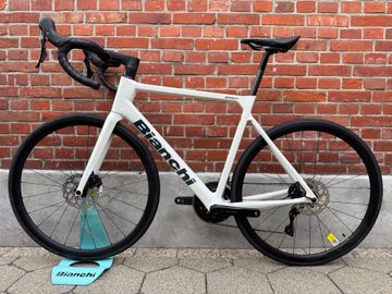 Używany Bianchi Sprint 105 2025 2025 Road & Gravel — zdjęcie 11 z 15
