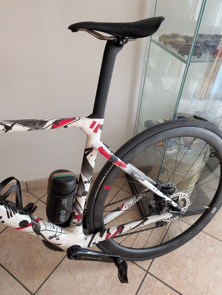 Used Willer Willer Custom Shimano Dura Ace Di2 2022 Road & Gravel, Blanco — image 2 of 8