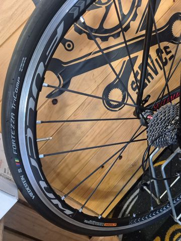 Used Specialized Tarmac Shimano Ultegra 2013 Road & Gravel, Black — image 19 of 19