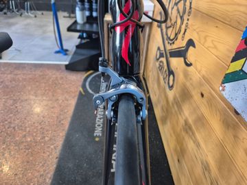 Used Specialized Tarmac Shimano Ultegra 2013 Road & Gravel, Black — image 10 of 19