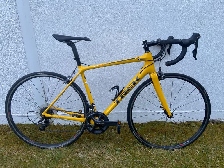 Used Trek Émonda SL 6 2016 2016 Road & Gravel — image 1 of 5