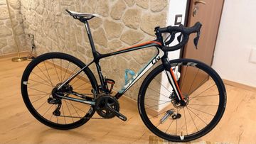 Used Liv Avail advanced Shimano Ultegra Di2 2021 Road & Gravel, Black — image 1 of 3