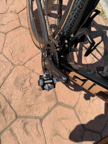 Used Giant Revolt Advanced 2 2026 2026 Road & Gravel, Black — image 4 of 11