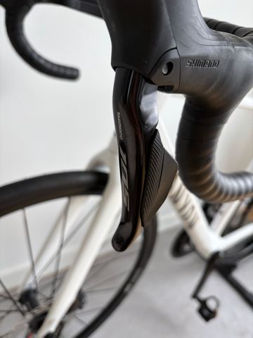 Tweedehands Canyon Ultimate CF 7 Di2 2026 2026 Road & Gravel — afbeelding 9 van 12