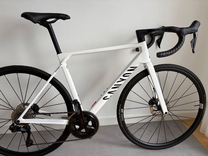 Used Canyon Ultimate CF 7 Di2 2026 2026 Road & Gravel