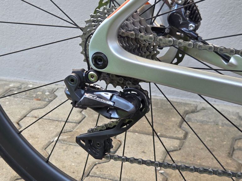 Orbea ORCA M20iTEAM 2021 2021 Road & Gravel usato, Grigio chiaro — immagine 7 di 11