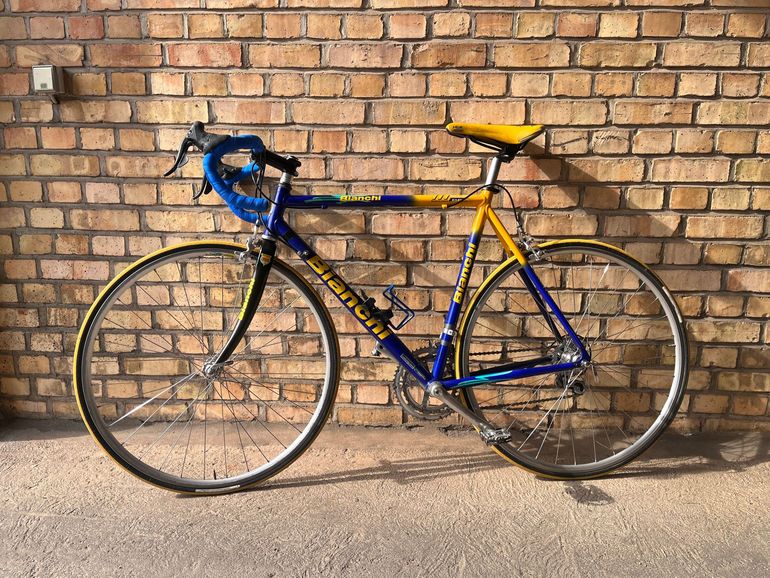 Used Bianchi Bianchi Custom Campagnolo Veloce 2000 Road & Gravel — image 13 of 16