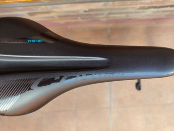 Used Giant TCR Advanced Pro 1 2018 2018 Road & Gravel, Blue — image 7 of 8