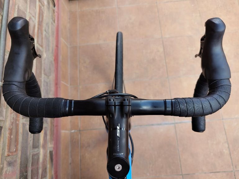 Used Giant TCR Advanced Pro 1 2018 2018 Road & Gravel, Blue — image 8 of 8