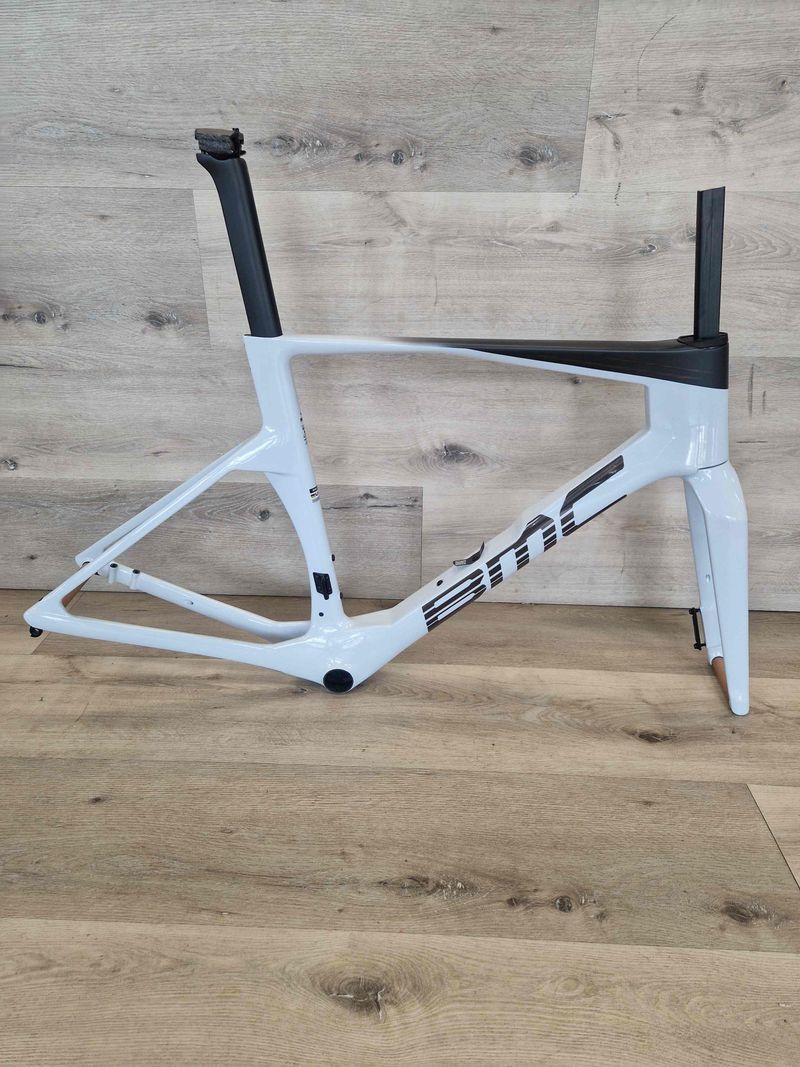 Used BMC TEAMMACHINE R01 FRAME KIT 2027 Frameset 2027 Road & Gravel