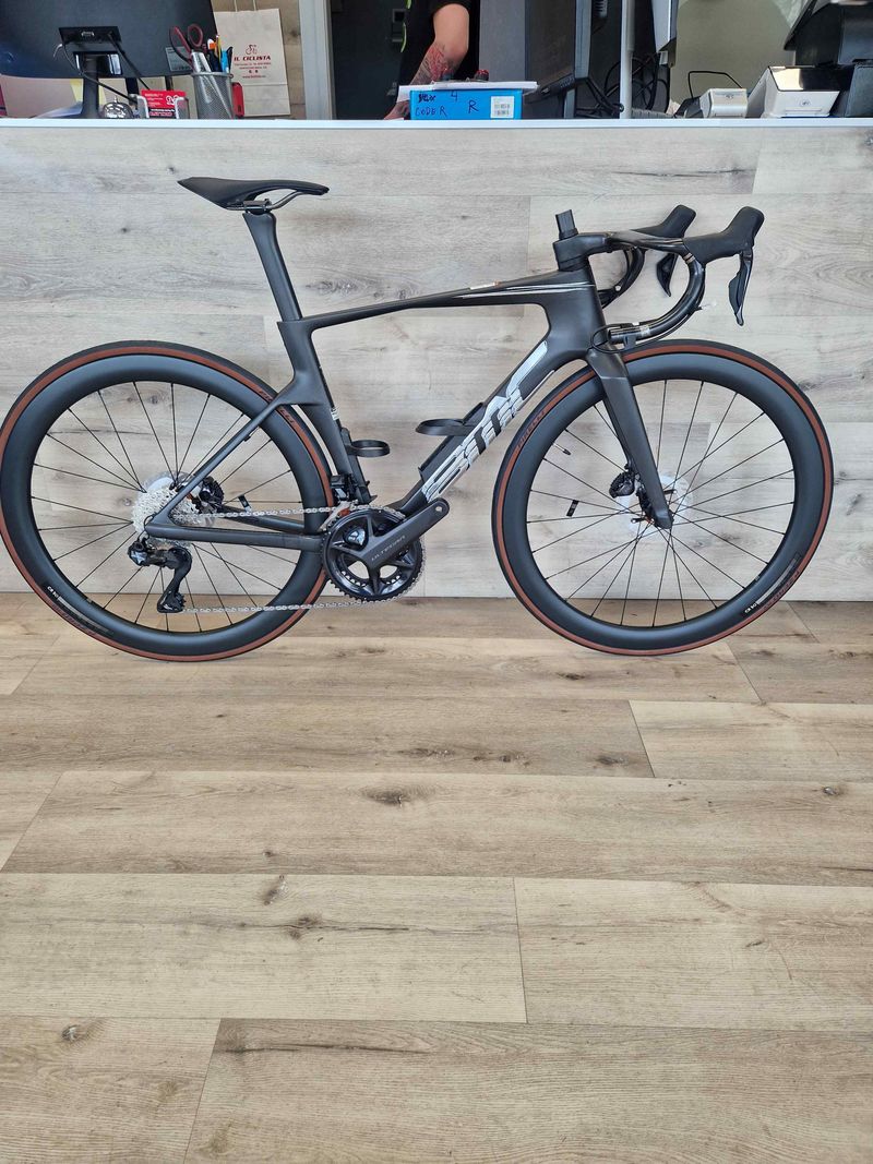 BMC Teammachine R01 Four 2027 2027 Road & Gravel d'occasion