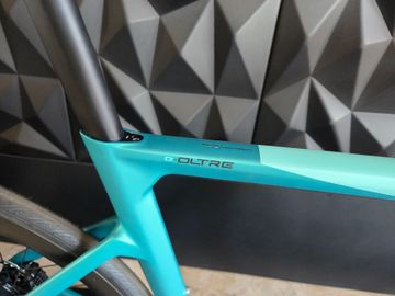 Tweedehands Bianchi e-Oltre 105 2025 2025 Road & Gravel — afbeelding 5 van 9