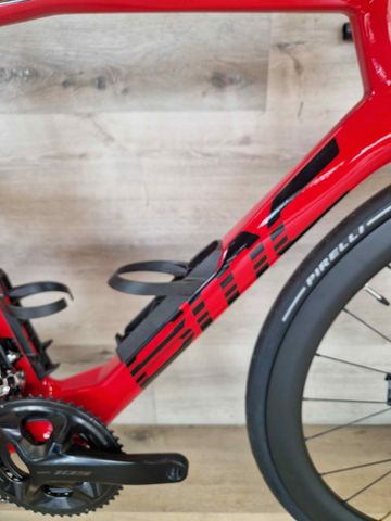 BMC TEAMMACHINE R01 FIVE 2027 2027 Road & Gravel usato, Rosso — immagine 5 di 6