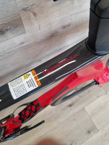 BMC TEAMMACHINE R01 FIVE 2027 2027 Road & Gravel usato, Rosso — immagine 4 di 6