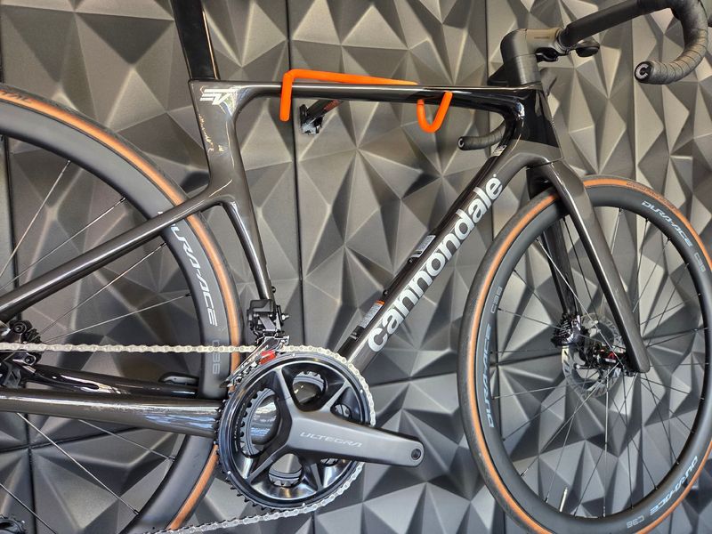 Used Cannondale SuperSix EVO Shimano Ultegra Di2 2026 Road & Gravel, Black — image 3 of 8