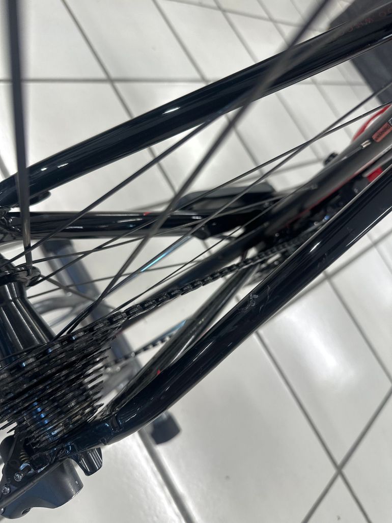 Used Trek Émonda SL 6 2018 2018 Road & Gravel — image 6 of 6