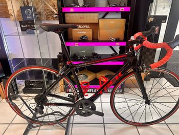 Used Trek Émonda SL 6 2018 2018 Road & Gravel