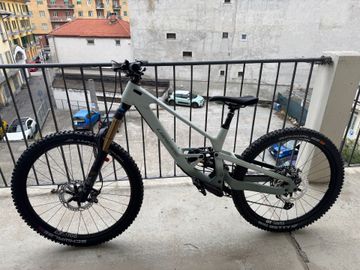 Używany Lapierre Spicy CF 8.9 2026 2026 MTB