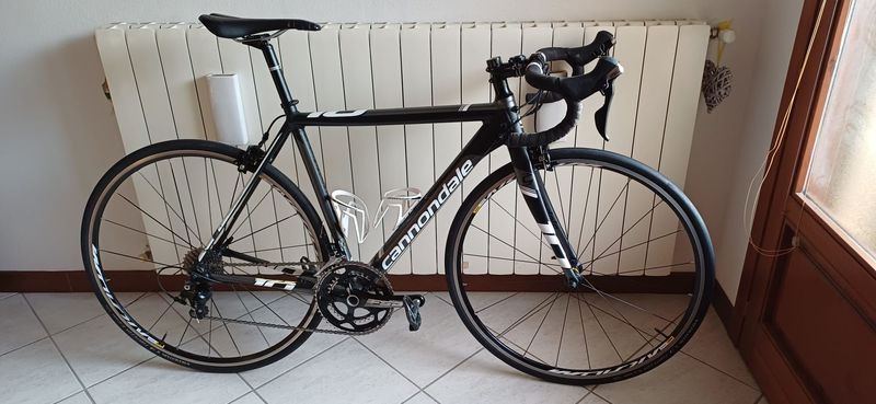 Tweedehands Cannondale Cad 10 2015 Road & Gravel