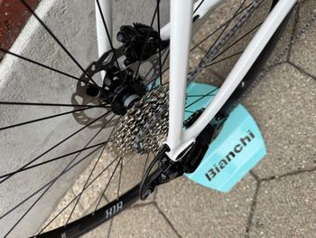 Used Bianchi Sprint Shimano 105 2025 Road & Gravel, White — image 10 of 15
